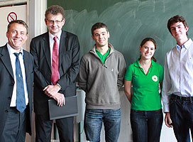 De gauche à droite : Gérard Bacquet, Jean-Maxime Saugrain, Marc Gesnik, Mélanie Jacquet et Bastien Fournié